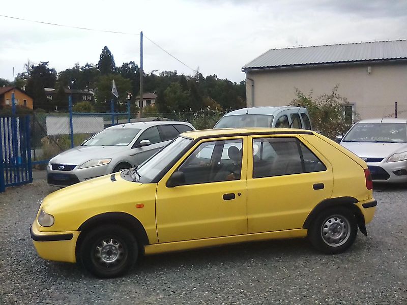 Škoda Felicia (2000) 1.3i / 40KW, jede super - fotka 3 z 42