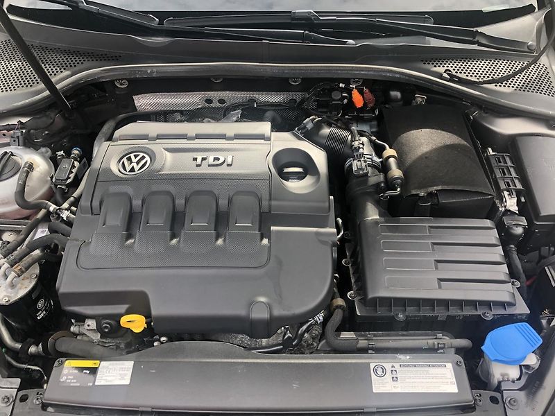 Volkswagen Golf Variant (2013) 1,6TDI DSG Comfortl. Nez. top. - fotka 62 z 65