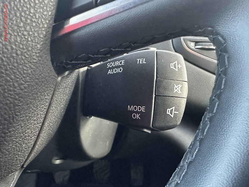 Renault Mégane (2021) 1.5 dCi, 2.maj,ČR, Intense - fotka 13 z 20