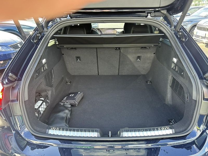 Audi A5 Avant TDI quattro 150kW - fotka 16 z 23