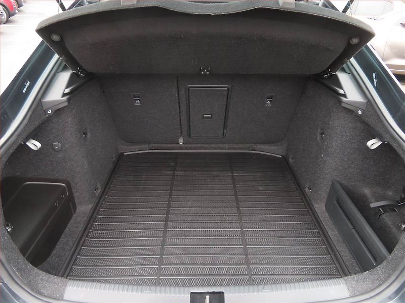 Škoda Octavia (2017) RS 2.0 TDI, Serv.kniha, Navi - fotka 11 z 18