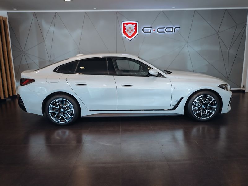 BMW Řada 4 430d xDrive Mpaket - fotka 4 z 32