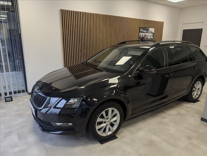 Škoda Octavia TSI, 110KW - fotka 3 z 27