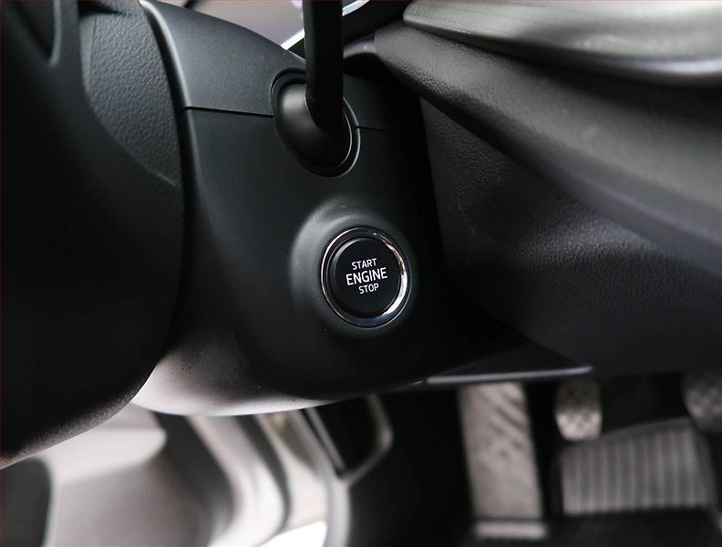 Škoda Octavia (2023) Ambition 2.0 TDI, ČR,1.maj - fotka 22 z 24