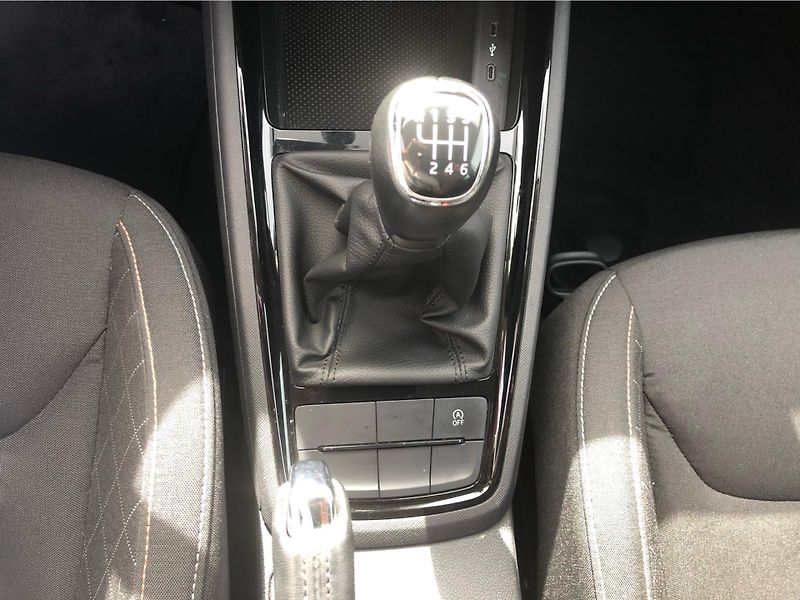 Škoda Scala Ambition 1.0 TSI/81kW 6st. - fotka 21 z 28