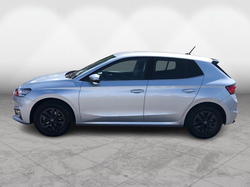 Škoda Fabia 1.0 TSi TOP SELECTION - fotka 3 z 28