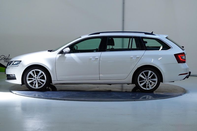 Škoda Octavia - fotka 3 z 28