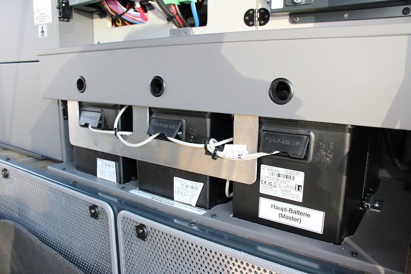 Niesmann+Bischoff (2025) ARTO 88 E model 2026 - fotka 17 z 79