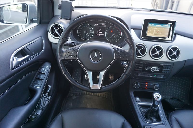 Mercedes-Benz Třídy B 1,8 B 200d - fotka 10 z 18