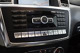 Mercedes-Benz GL GL350 3,0D V6 4MATIC AUT. - náhled 24