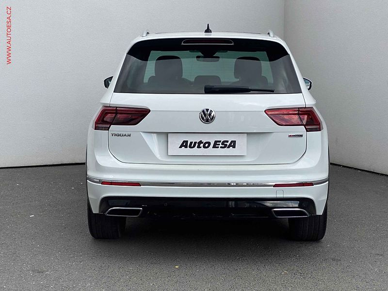 Volkswagen Tiguan (2020) 2.0 TDi 4X4, R-Line, DSG - fotka 5 z 22