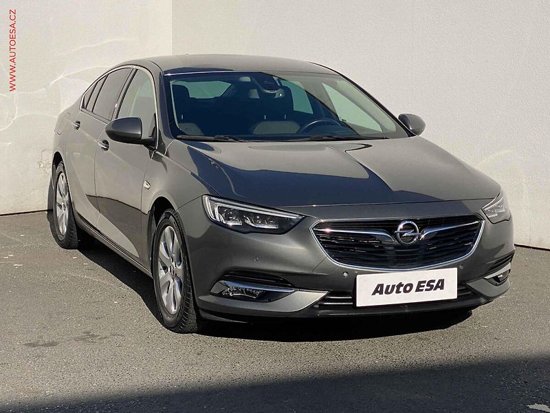 Opel Insignia (2017) 1.5 T, LED, navi, headUP - fotografie inzerátu