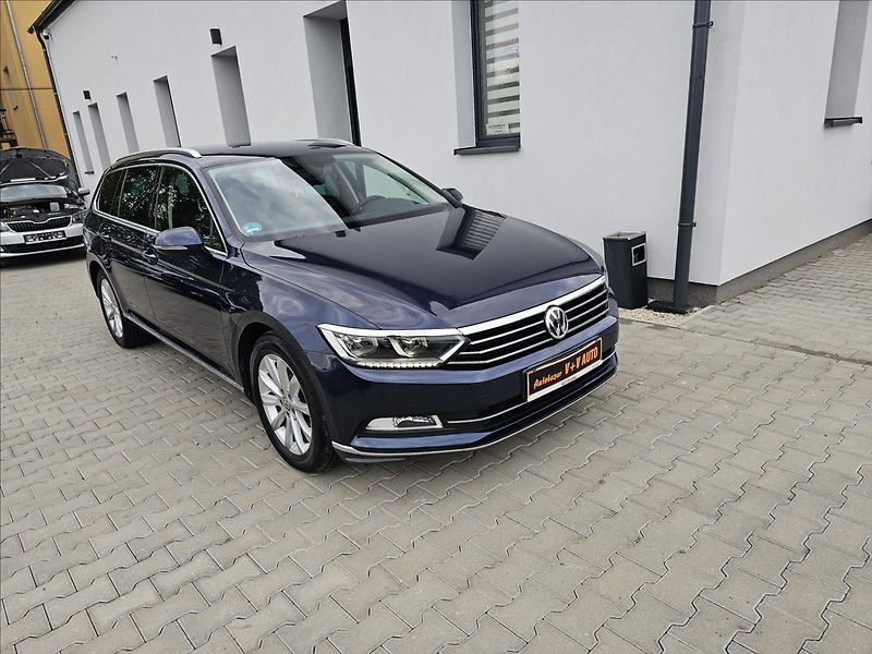 Volkswagen Passat B8 2,0 TDi 110KW Highline - fotka 1 z 45