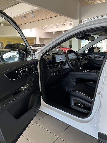 Omoda 5 (2025) 1.6 TGDI PREMIUM - fotka 7 z 14