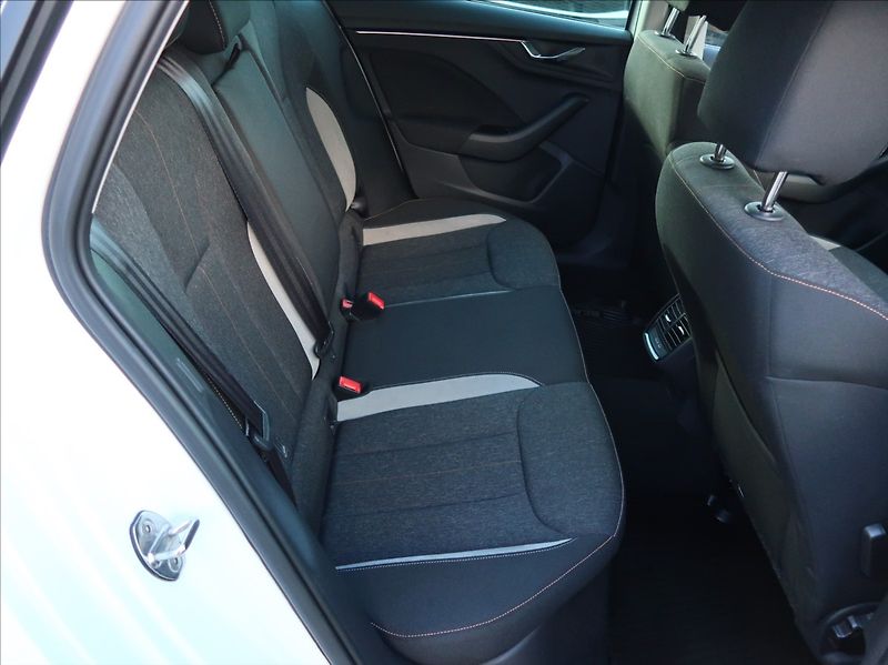 Škoda Scala 1,0 TSi,81kW,1majČR,Style,DPH - fotka 18 z 25