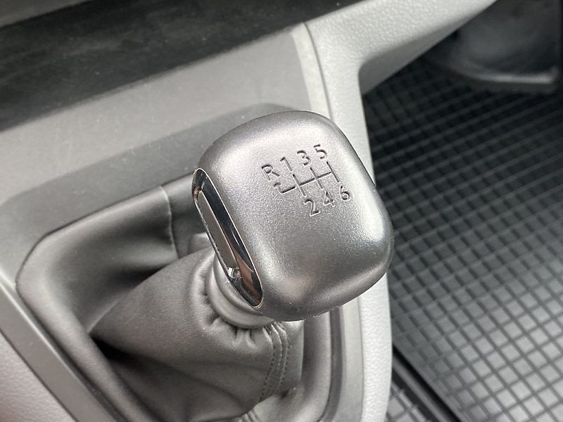 Toyota ProAce 2.0D, ČR, Active L1, záruka - fotka 14 z 21