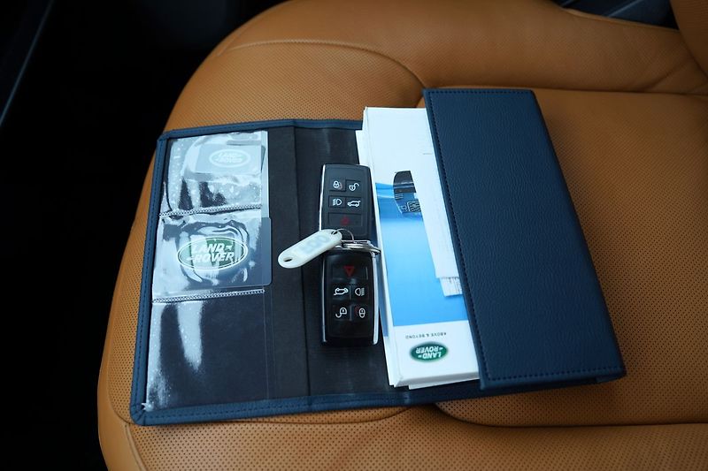Land Rover Range Rover 4.4 SDV8 Autobiography/340 PS/ - fotka 49 z 49