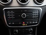 Mercedes-Benz GLA (2017) 200 d 4MATIC, 4X4 - náhled 18