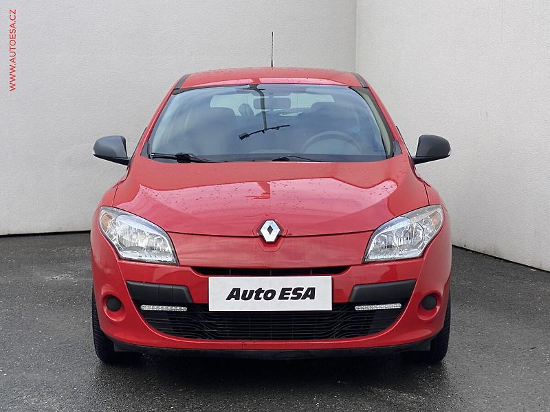 Renault Mégane (2012) 1.6i, ČR, AC, temp, STK1/28 - fotka 2 z 16