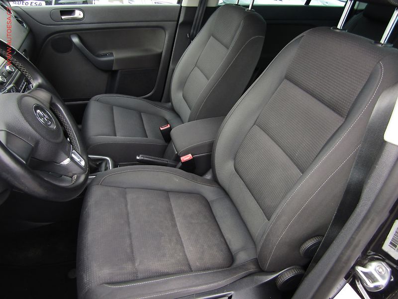 Volkswagen Golf Plus (2011) 1.6 TDi, AC - fotka 9 z 18