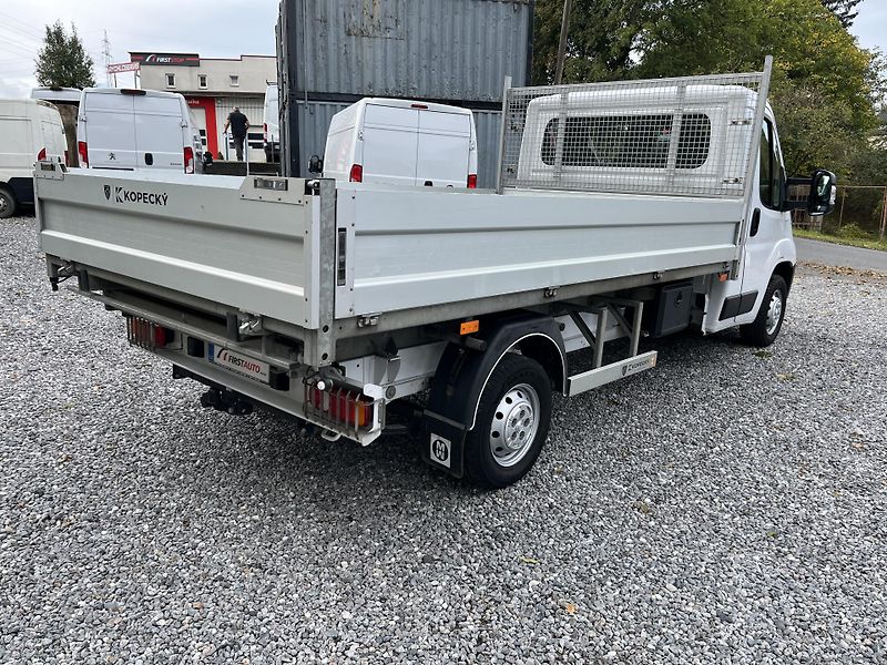 Peugeot Boxer (2024) 2.2 HDI 1MAJ.ČR,LOŽNÁ PL.3.85 - fotka 4 z 20