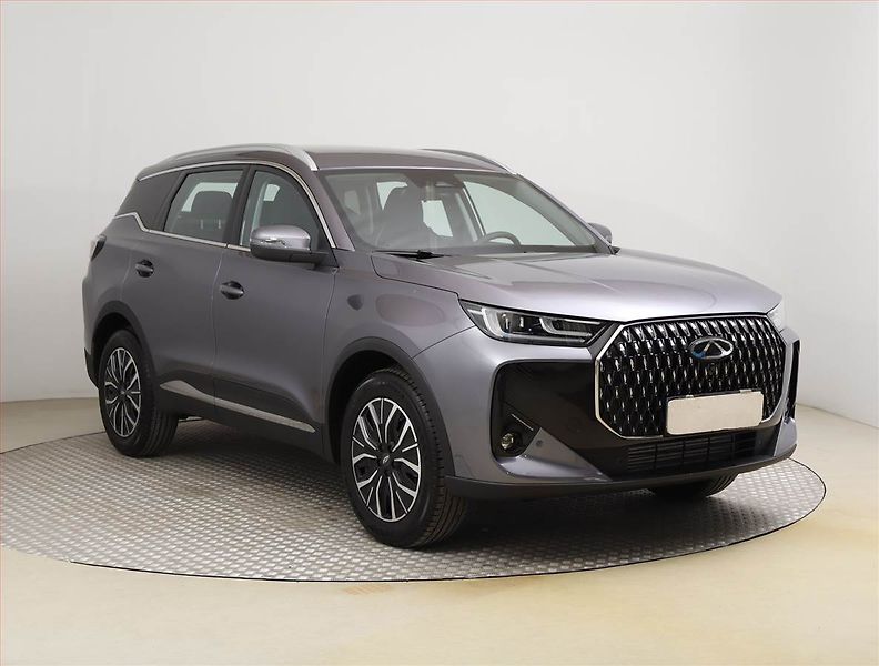 Chery Tiggo 7 (2026) 1.6 TGDI, LUXURY, Ad. tempomat - fotka 1 z 32