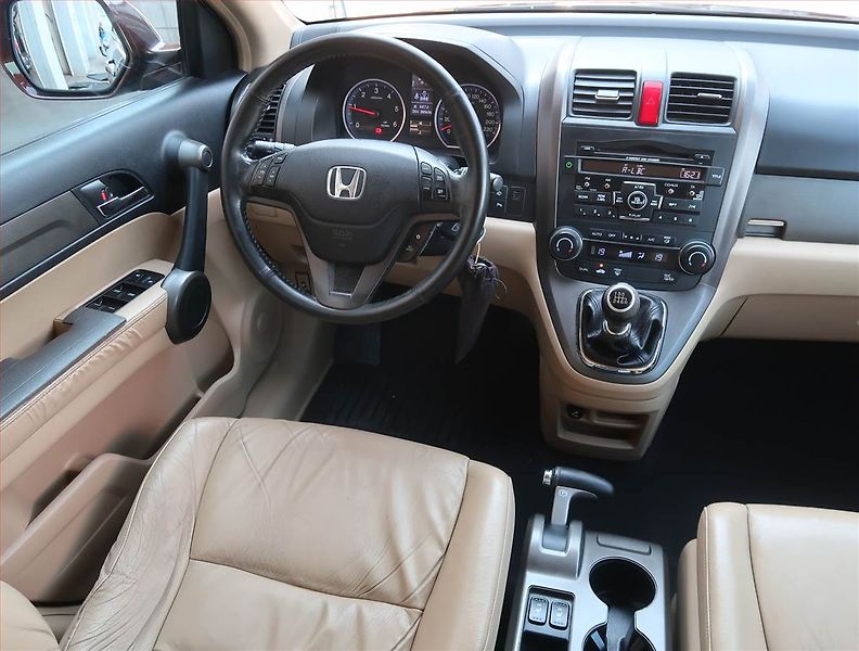 Honda CR-V (2012) 2.2 i-DTEC, 4X4, Xenony - fotka 7 z 13