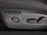 Škoda Superb (2013) Ambition 2.0 TDI, Xenony - náhled 25