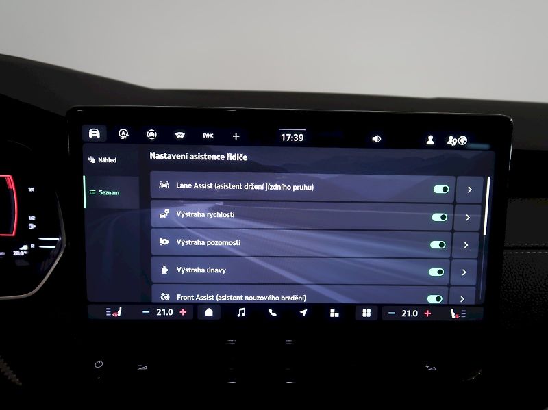 Škoda Octavia (2025) SPORTLINE 2.0TSI 150KW CANTON - fotka 28 z 42