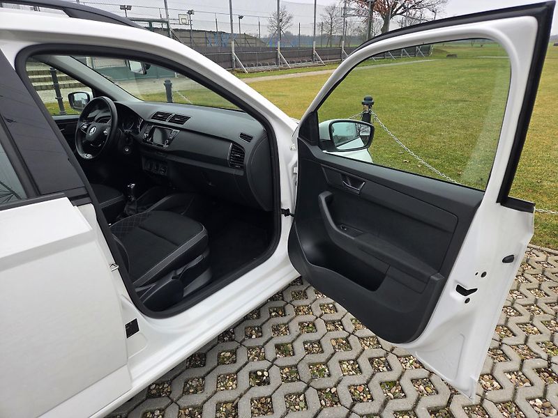 Škoda Fabia (2021) Rezervace1.0 TSI 70kW Ambition - fotka 11 z 19