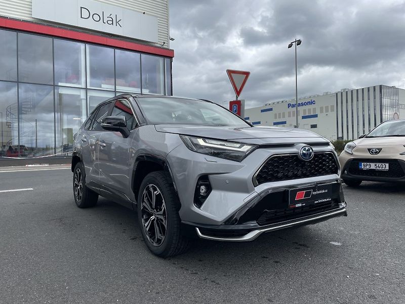Toyota RAV4 2.5 Plug-in Hybrid ODBĚR 7/26 - fotka 1 z 30