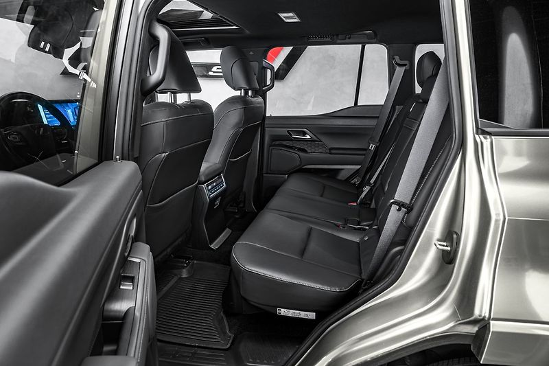 Lexus Ostatní Premium+ - fotka 14 z 25
