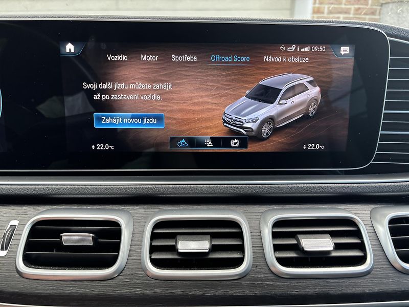 Mercedes-Benz GLE (2023) 400d 4MATIC 9GTRONIC AMG Paket - fotka 94 z 166