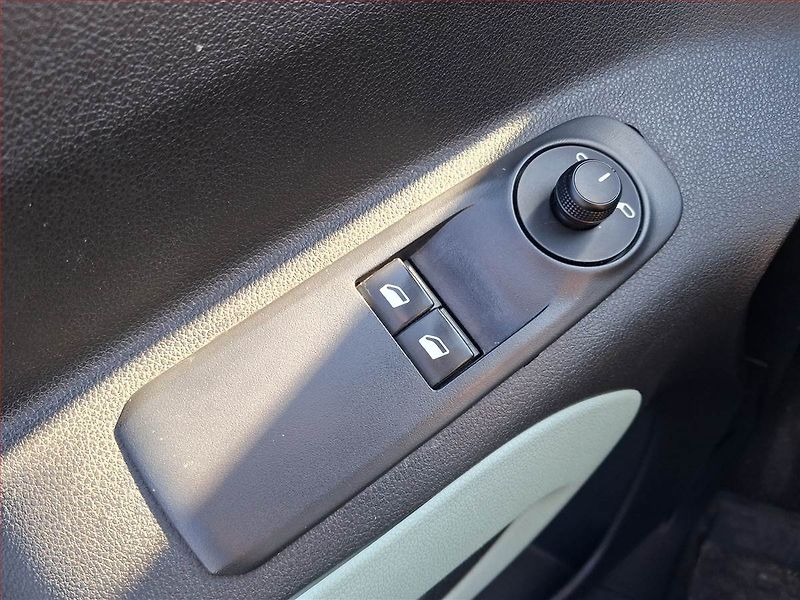 Citroën Berlingo (2019) Live 1.5 BlueHDi, 5Míst, ČR - fotka 14 z 15