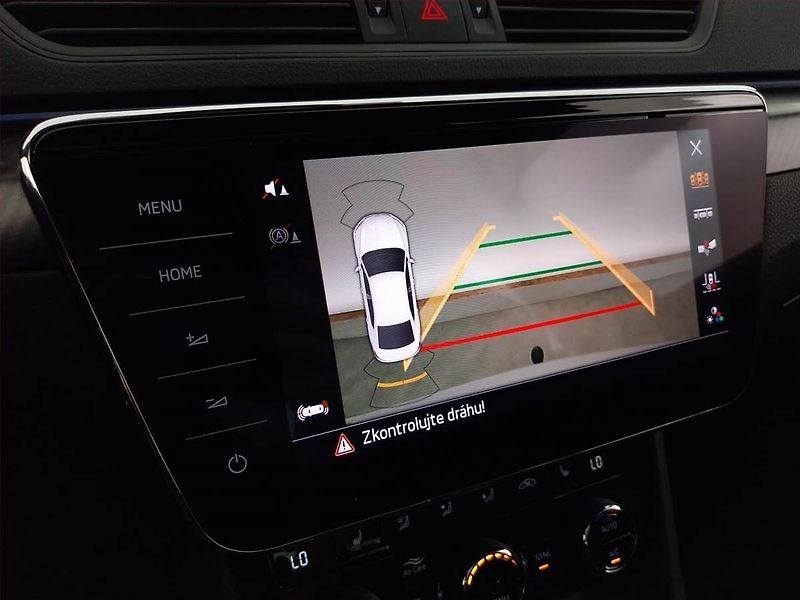 Škoda Superb (2019) Sportline 2.0 TDI - fotka 24 z 25