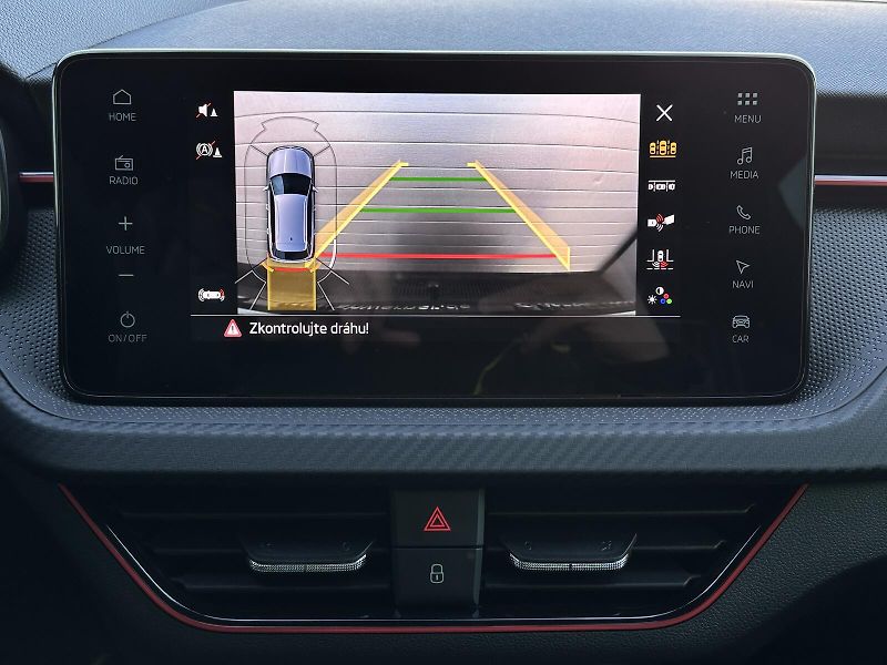Škoda Kamiq 1.5TSi DSG Monte Carlo 150PS M - fotka 36 z 48