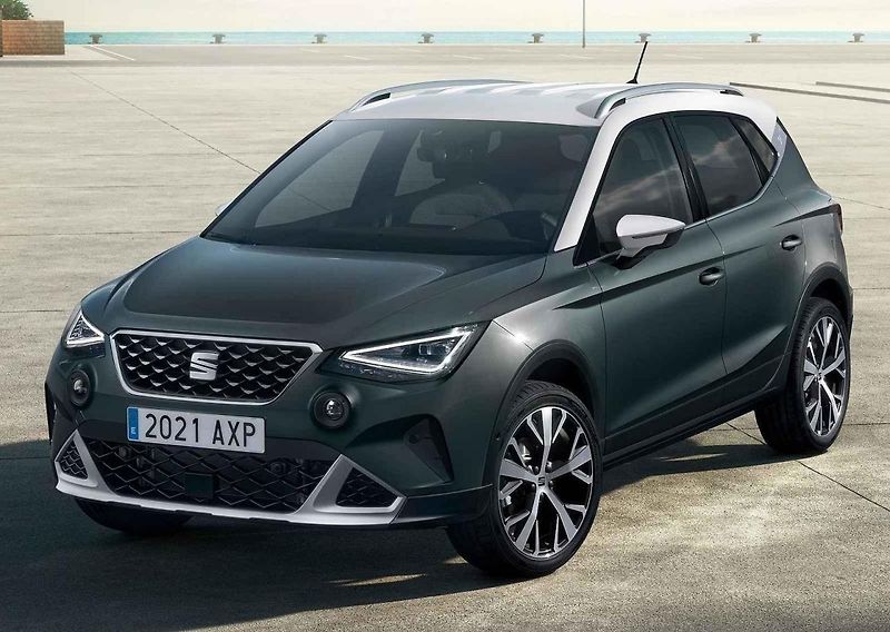 Více než deset z novinek bude mít čistě elektrický pohon