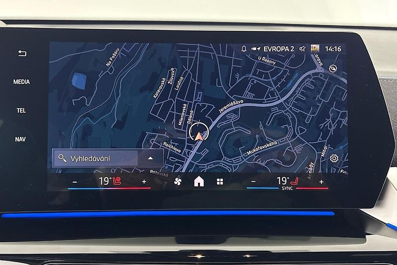 BMW X2 xDrive20d - fotka 18 z 24