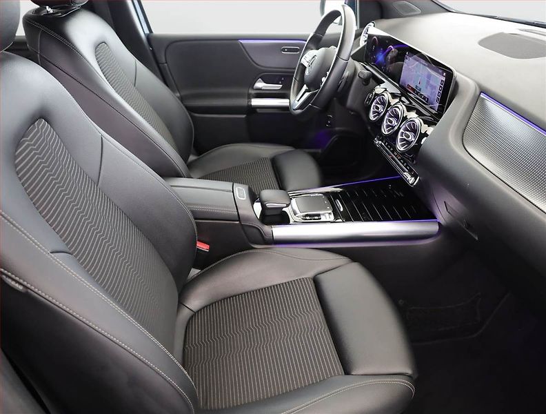 Mercedes-Benz Třídy B (2019) B 220 4MATIC - fotka 7 z 17