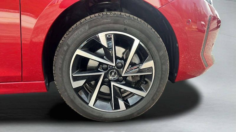 Opel Corsa GS 1.2 TURBO (74kW/100k) AT8/T - fotka 37 z 42