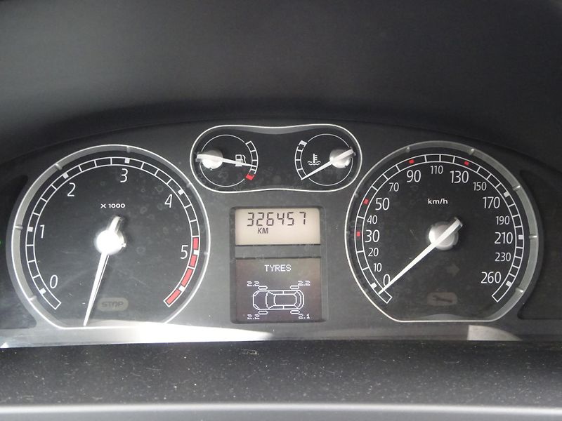 Renault Laguna 2.0dCi 110kW KŮŽE SERVIS DPH - fotka 14 z 24