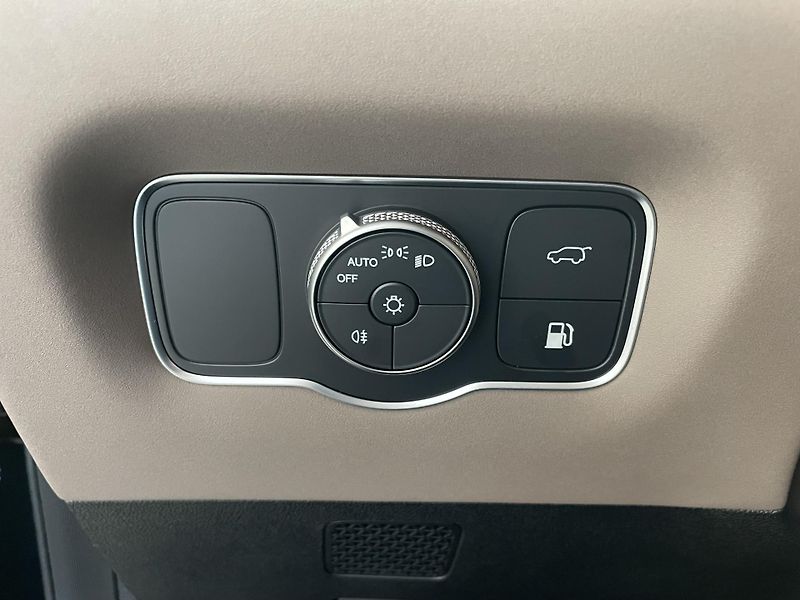 Chery Tiggo 8 PHEV (2026) 1,5T Unique FWD - fotka 24 z 55
