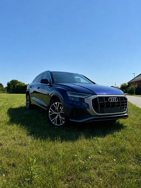 Audi Q8 (2020) Audi Q8 50TDi, 210kW, Sline - fotka 3 z 11