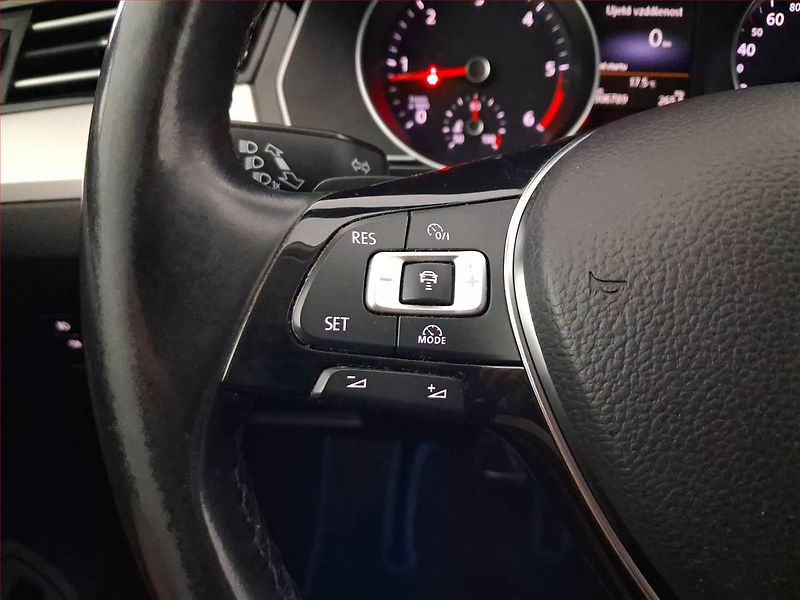 Volkswagen Passat (2015) Comfortline 2.0 TDI, Automat - fotka 17 z 21