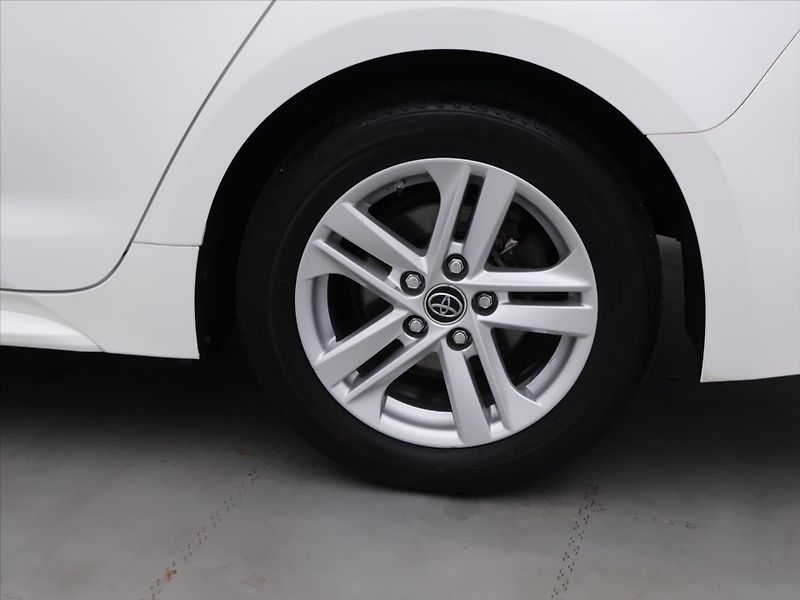 Toyota Corolla 1,8 Hybrid 72kW Aut. CZ DPH - fotka 24 z 24