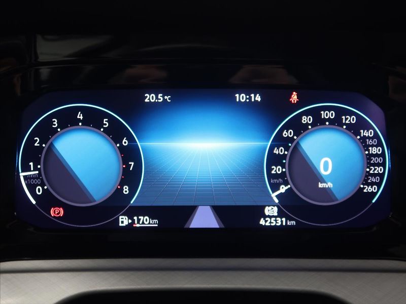 Volkswagen Golf 1,5 TSI Life 1.majitel CZ - fotka 25 z 40