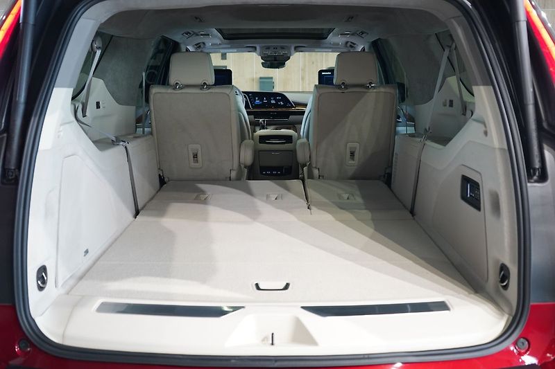 Cadillac Escalade ESV Sport Platinum - fotka 25 z 59