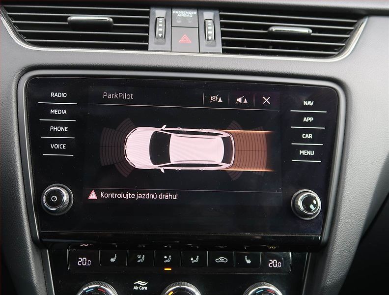 Škoda Octavia (2018) Style 1.5 TSI, Automat, Navi - fotka 21 z 21