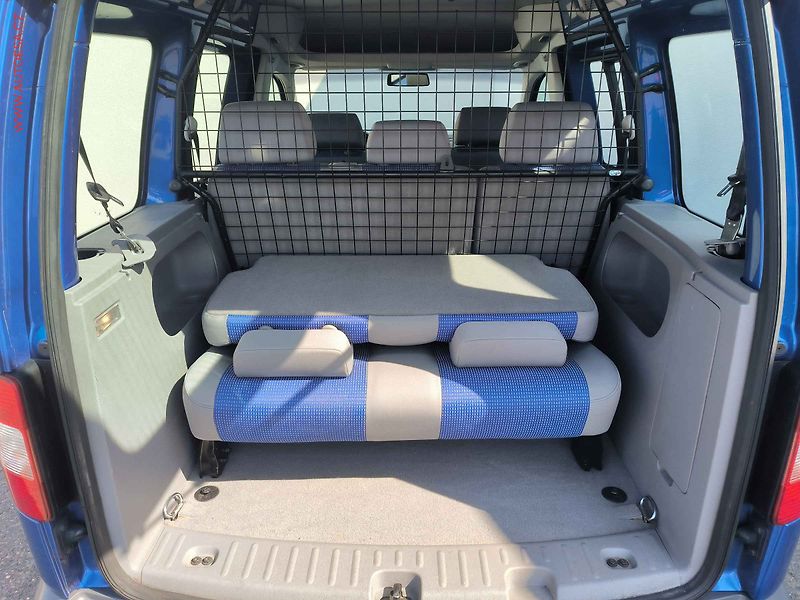 Volkswagen Caddy (2005) 1.6i, Life, AC - fotka 7 z 14
