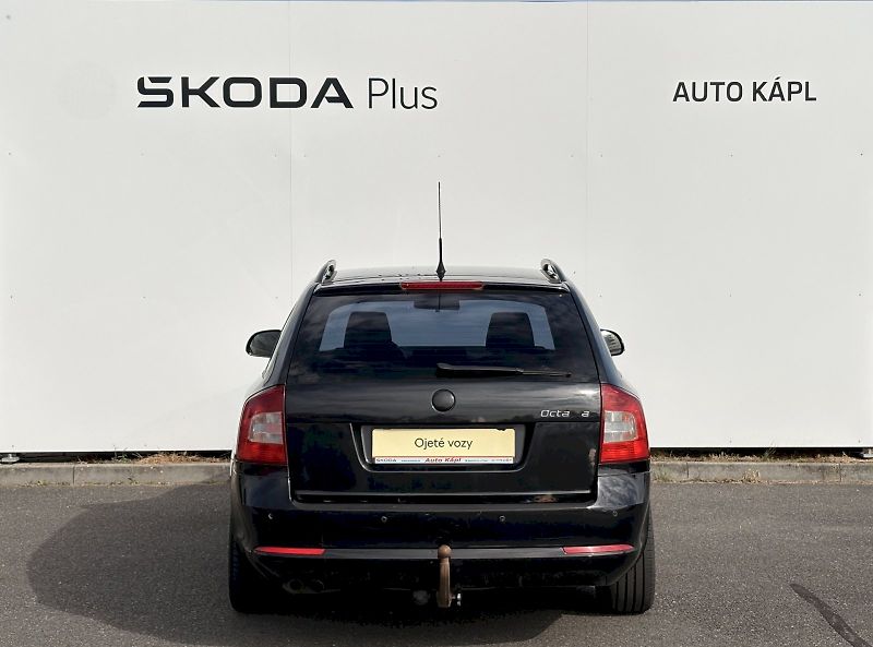 Škoda Octavia (2011) TSI 90 kW Ambition - tažné - fotka 4 z 22
